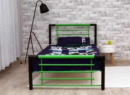 Black and Gucci Green 1.jpg