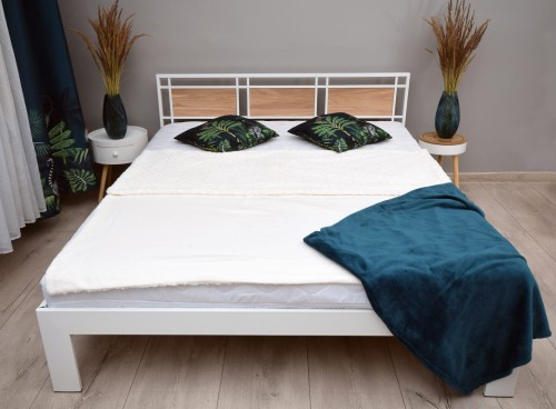 Premium Comfort II Nowoczesne ?ozko  metalowe z debowym wykonczeniem 3.jpg
