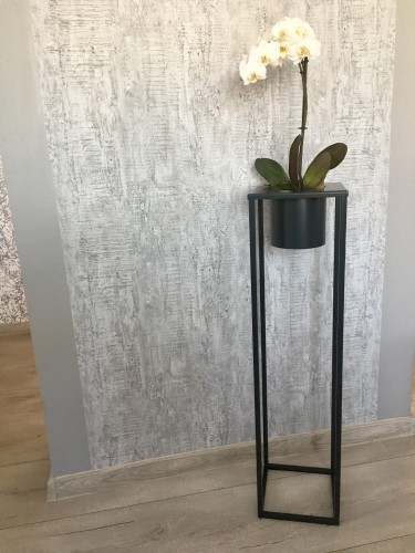 Kwietnik metalowy wysoki